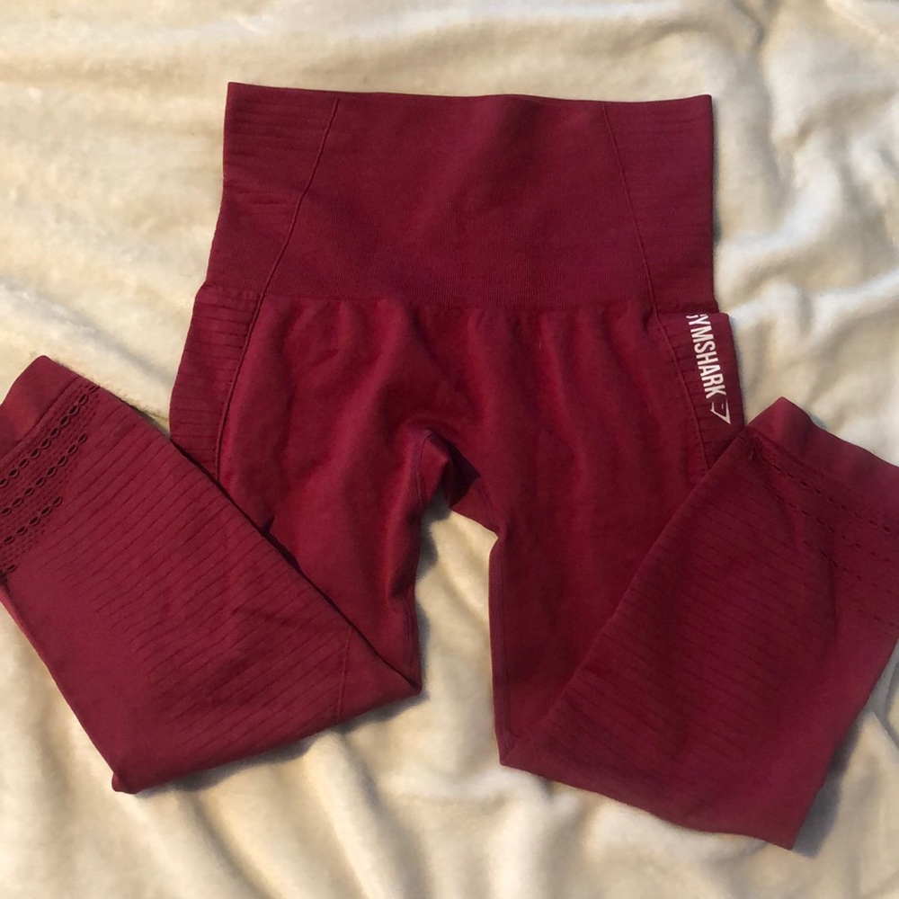 Gymshark seemless crop leggings small